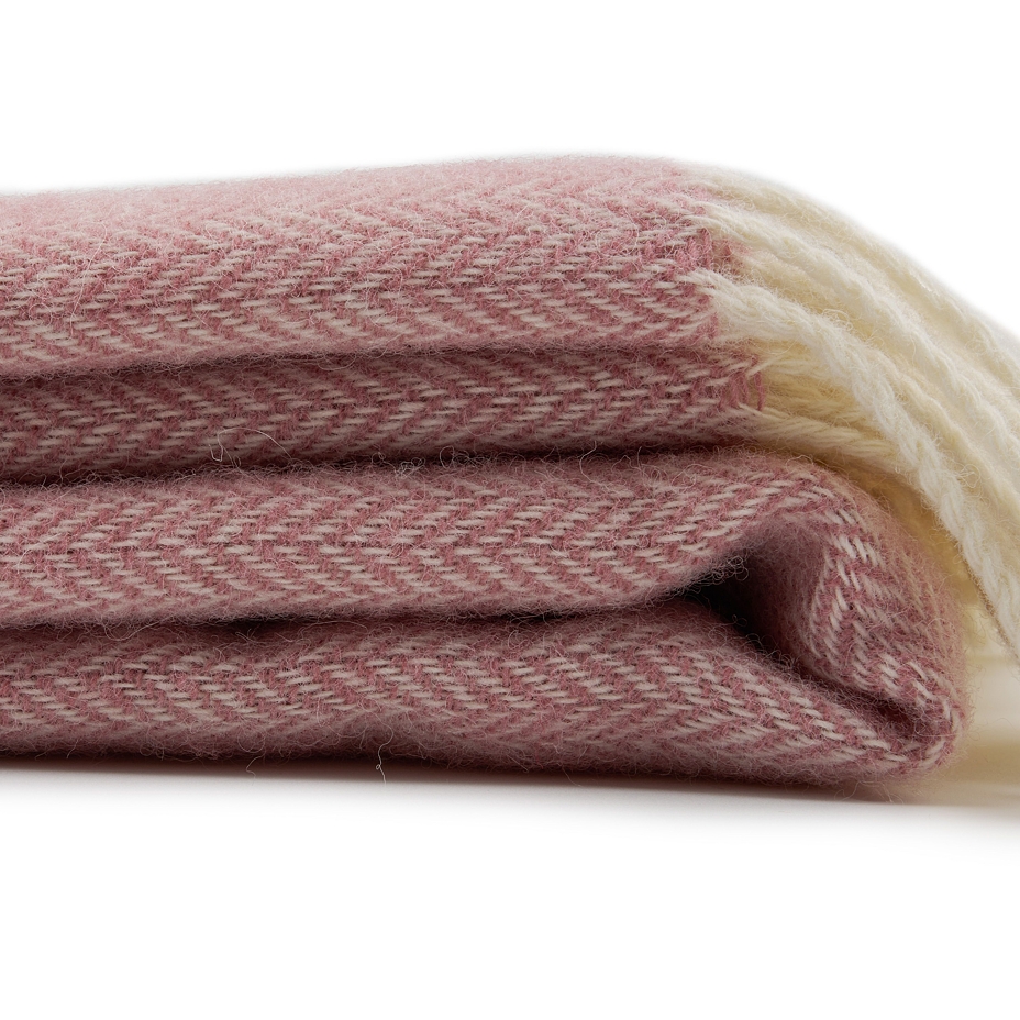 Schapenwollen plaid, visgraat, roze
